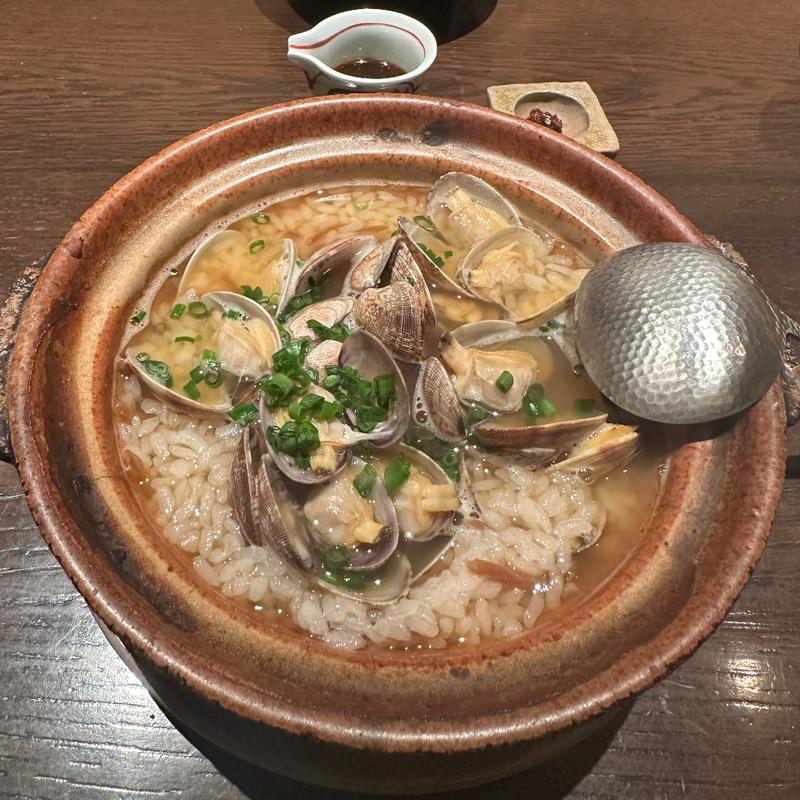 アサリの雑炊(酒肆ポンシェビ)