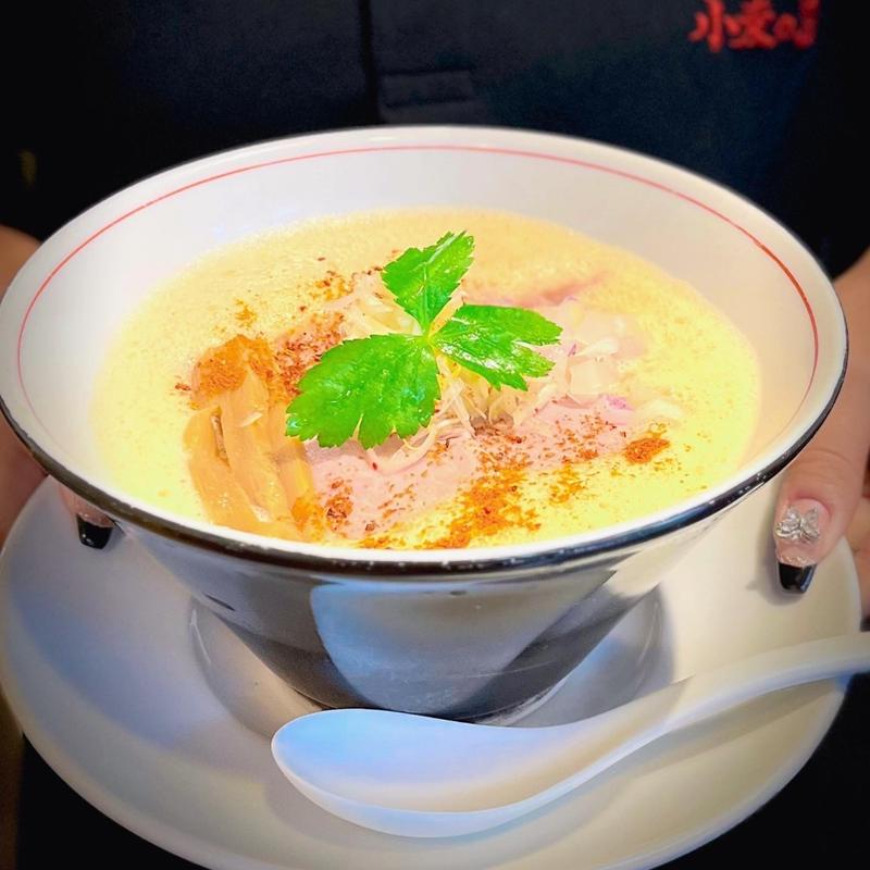 麻辣鶏白湯ラーメン(小麦の星)