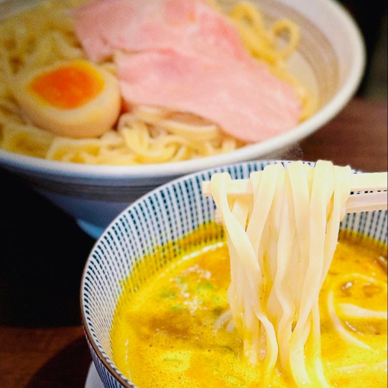 鶏白湯カレーつけ麺　(小麦の星)