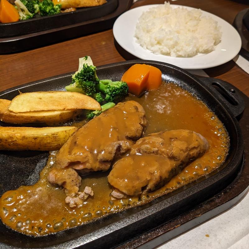 炭焼きバンバーグ(肉バルアルカサール)