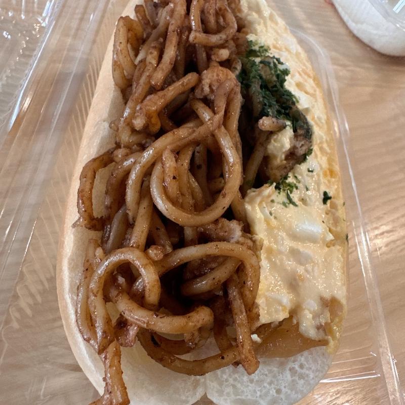 そばたま(焼きたてコッペ製パン)