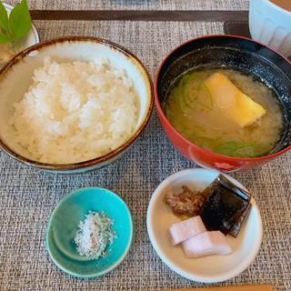 ご飯・味噌汁・漬物(ながせの旬彩膳)(季節料理ながせ)