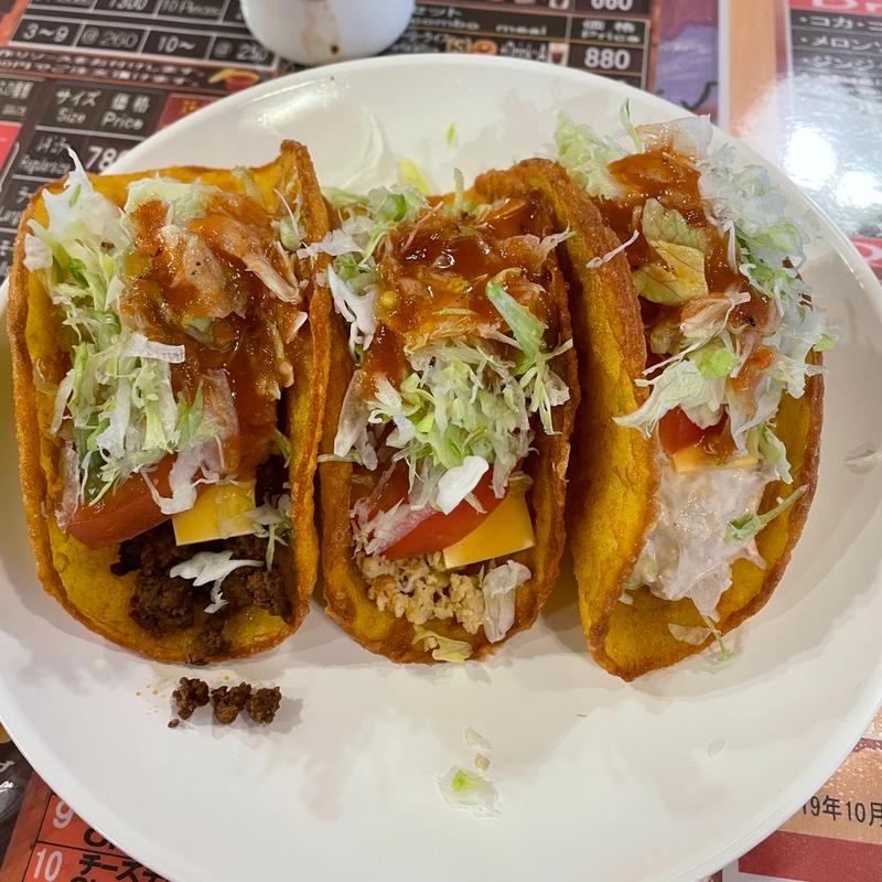 タコス（1人前3P）(チャーリー多幸寿 （チャーリータコス）)