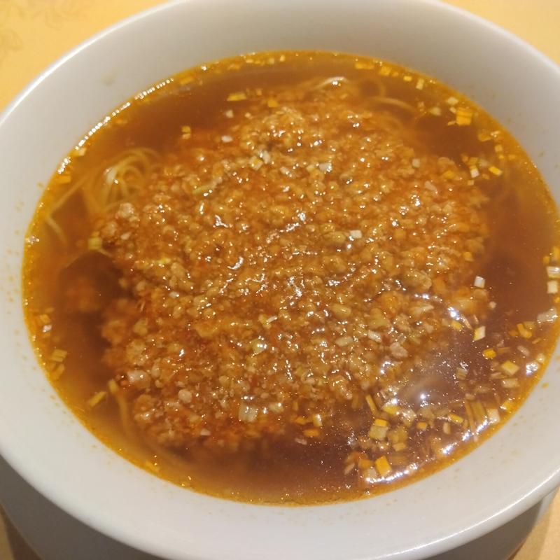 挽肉唐辛子蕎麦(新世界菜館 （シンセカイサイカン）)