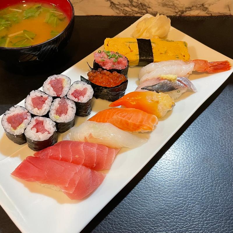 にぎり1.5人前(つきじ鈴富 すし富本店)