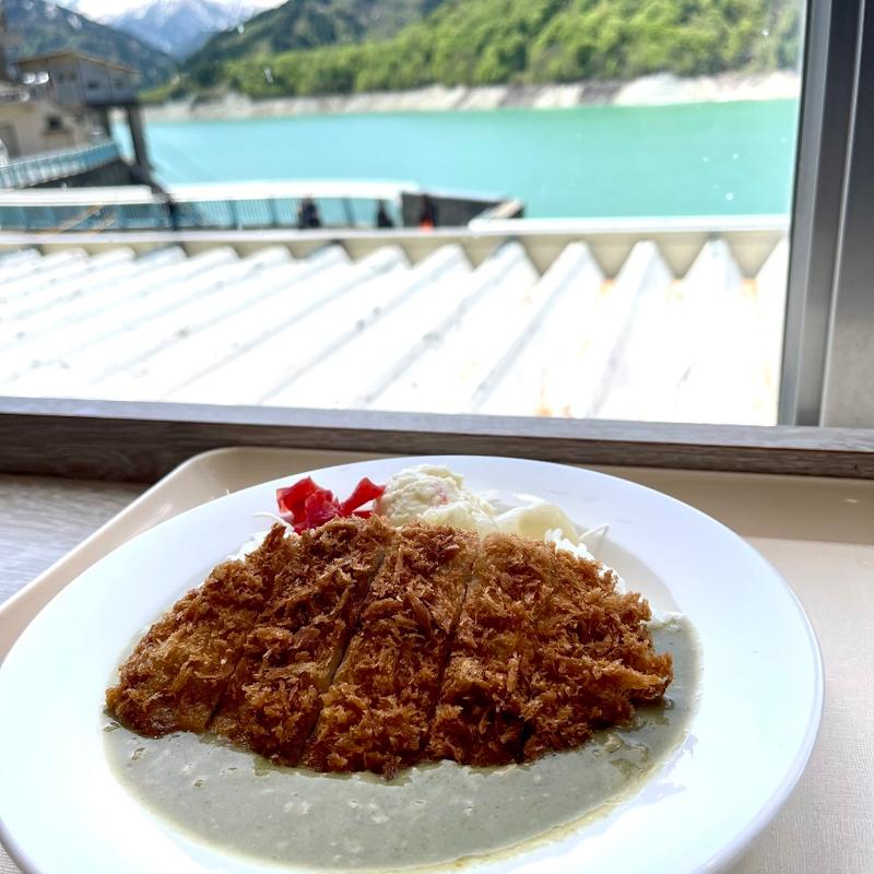ダムカツカレー(黒部ダムレストハウス 売店)