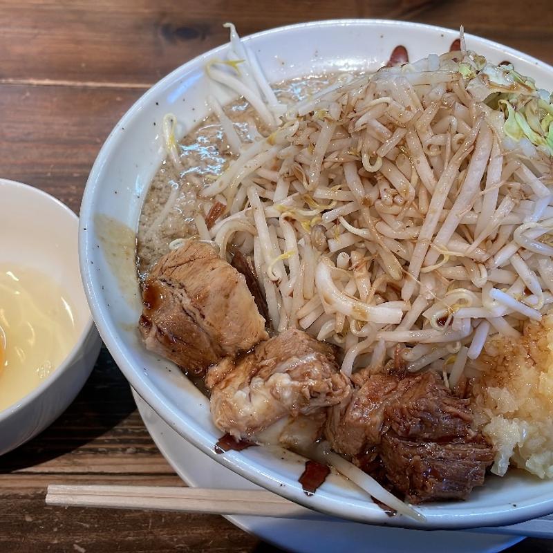 二郎系醤油 生卵(JIRO&MAZESOBA 奨)