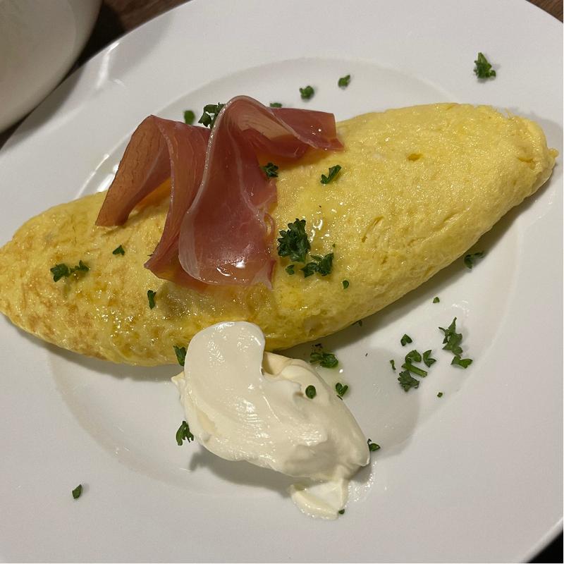 アリゴのオムレツ(ビストロ　アリゴ )