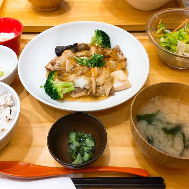 赤魚の唐揚げ(おぼん de ごはん )