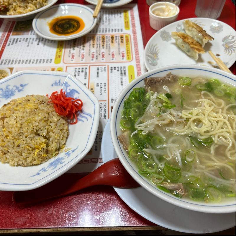 塩ラーメン、焼飯小(ラーメン藤 和邇店)