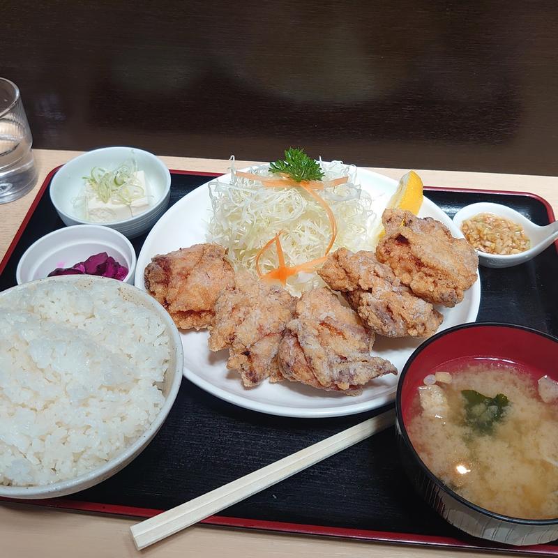 竜田揚げ定食＋竜田揚げ1個(下妻食堂 陽陽 )