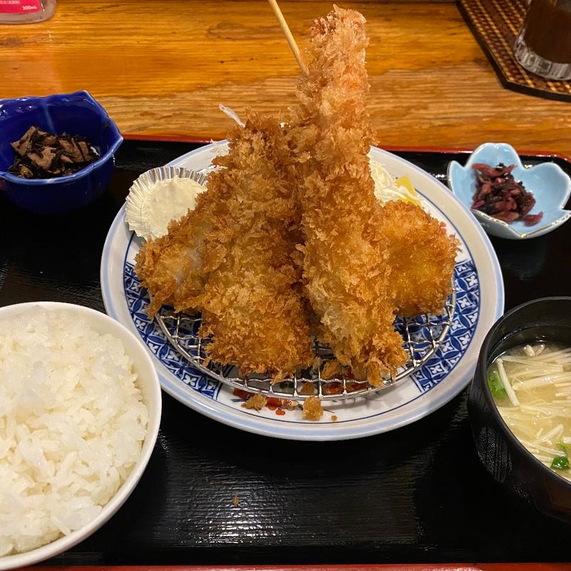 ミックスフライ定食(おさかな食堂 大原)