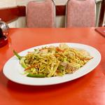 海鮮炒面(エビ、イカ、ホタテの炒め麺)(大連)