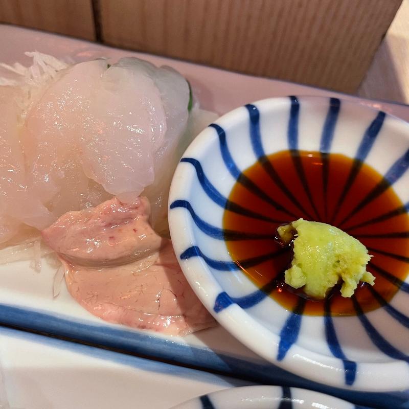 カワハギ刺身(立呑み晩杯屋 鶴見西口)