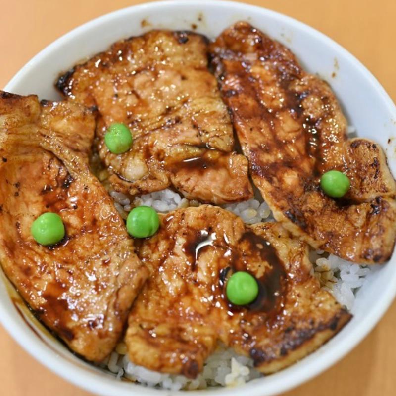 豚丼　松(元祖 豚丼のぱんちょう)
