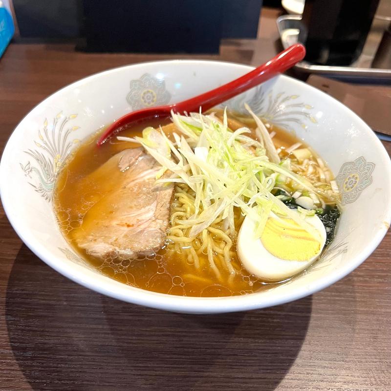 醤油ラーメン(青山餃子房 浜松町店)