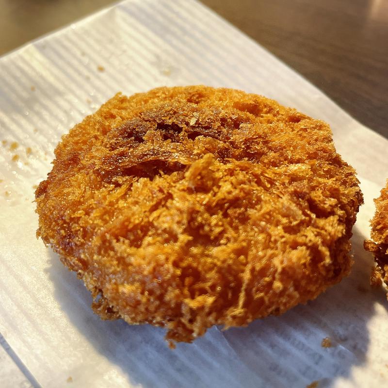 カニクリームころっけ(齋藤惣菜店「ころっけや」)