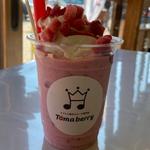 特製いちごスムージークリームのせ(Tomaberry 上品の郷店)