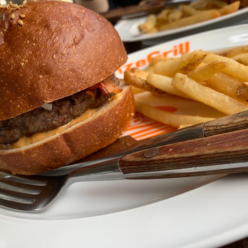 クラシックバーガー(BronzeGrill KPS(ブロンズグリル盛岡店))