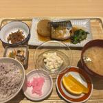 鯖と大根煮定食　十五穀米(さち福やCAFE グランエミオ所沢店)