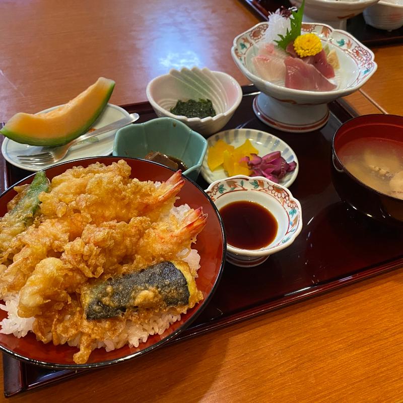 活 天丼とさしみ(魚あら （うおあら）)