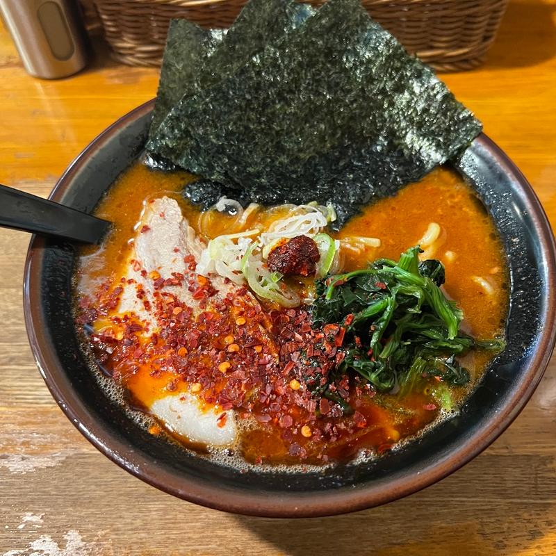 赤いとき卵ラーメン(ラーメン大山家 （おおやまや）)