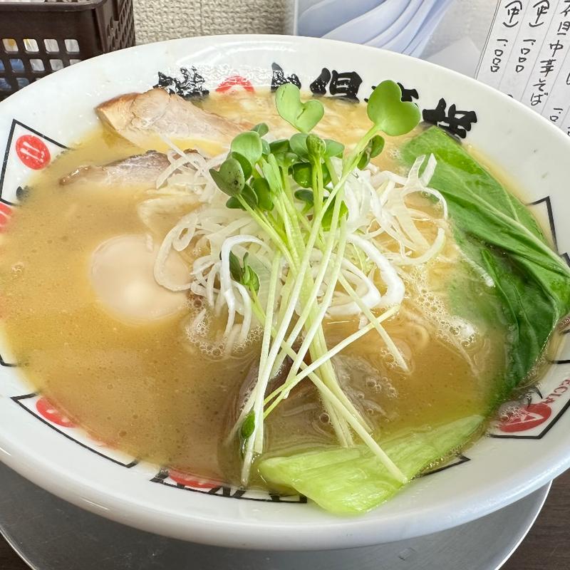 味玉 二代目中華そば(E・Y竹末 （イーワイタケスエ）)