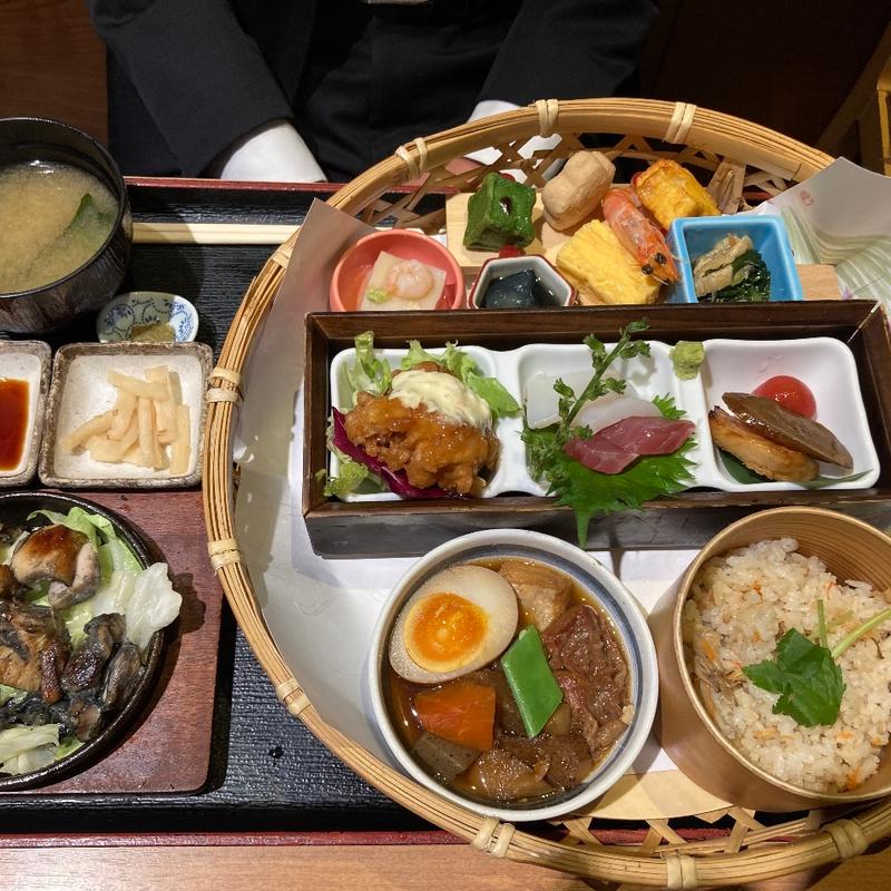 花籠御膳(宮崎料理 万作 渋谷ヒカリエ店)