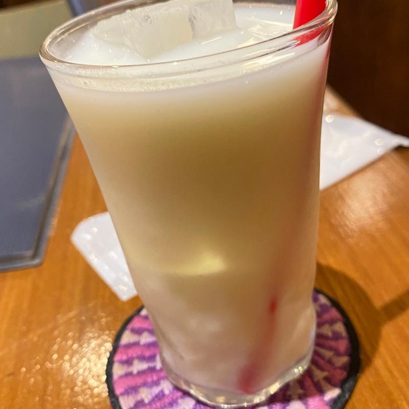 ラッシー(宇宙脳レストラン チチル&シシリ)