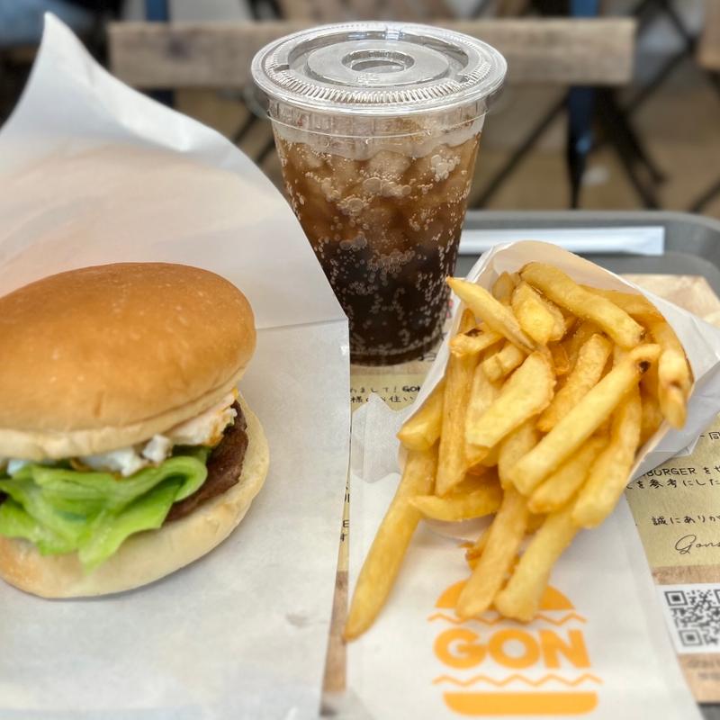 GON照り焼きバーガーセット(ゴンバーガー東京・築地店)