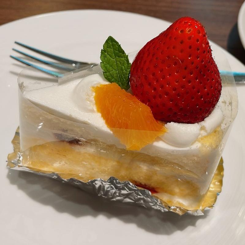 ショートケーキ(心斎橋ミツヤ フルーツパーラーつかしん店)
