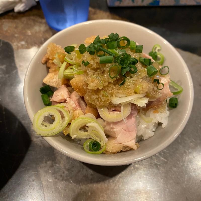 唐揚げ丼(ジンジャーヘッドバッド)