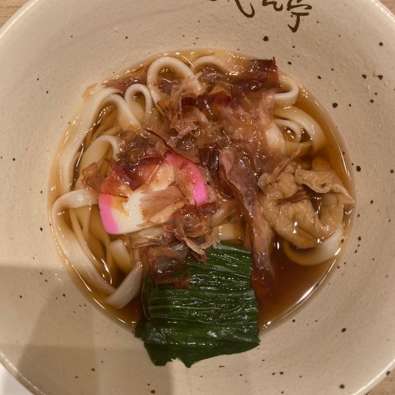 基本のきしめん(きしめん亭 エスカ店)