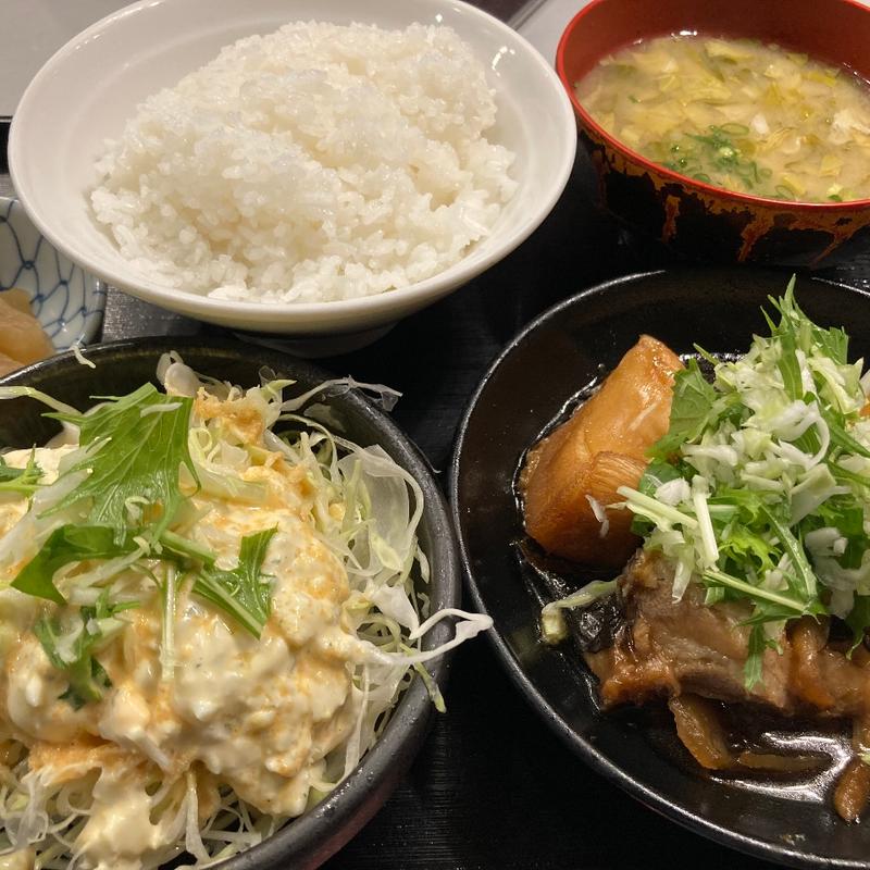 メロの煮魚定食(魚と肴 わぶ)