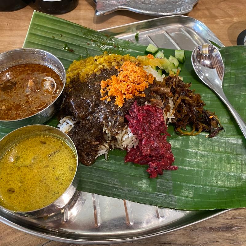 (げつようび スリランカカレーとスパイス料理のお店)