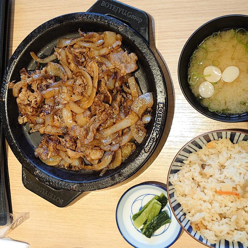 十和田バラ焼き定食(ぼてぢゅう アトレ大井町店)