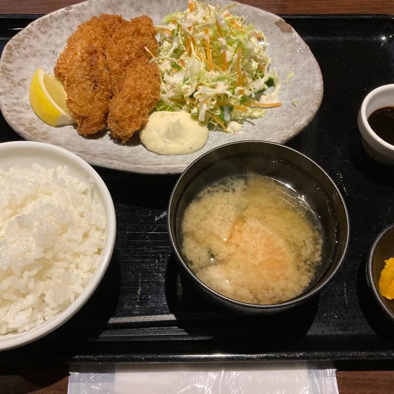 カキフライ定食(さかなさま 北千住本店)