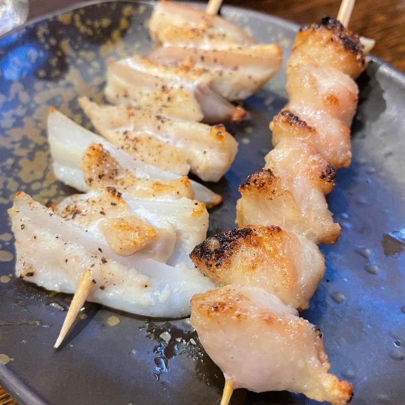 焼き鳥　ナンコツ&ボンジリ　各1本(三代目鳥メロ 大船店)