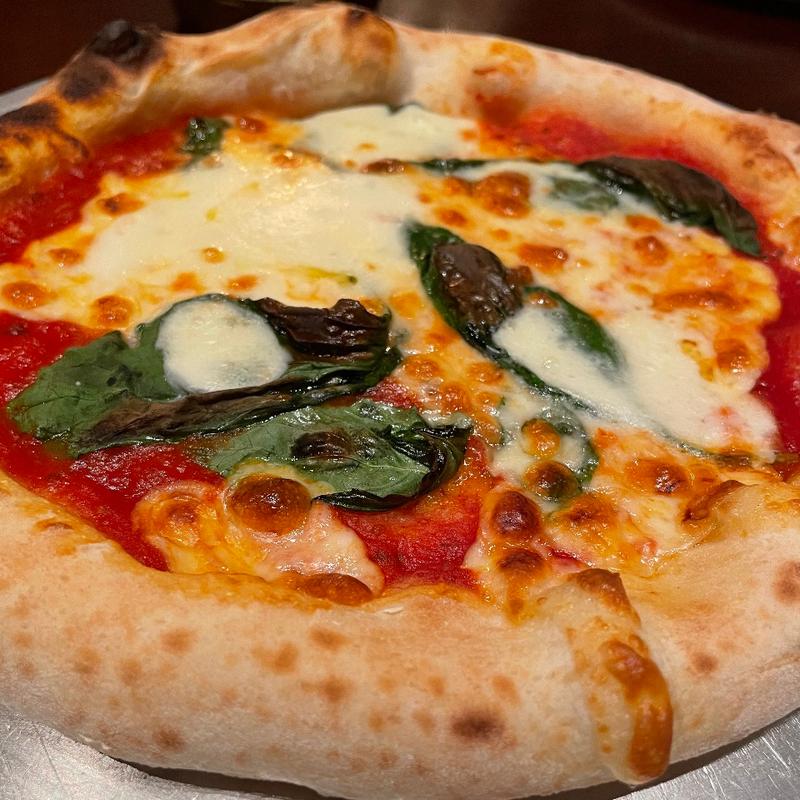 ピッツァ・マルゲリータ(リストランテ・ディ・カナレット)