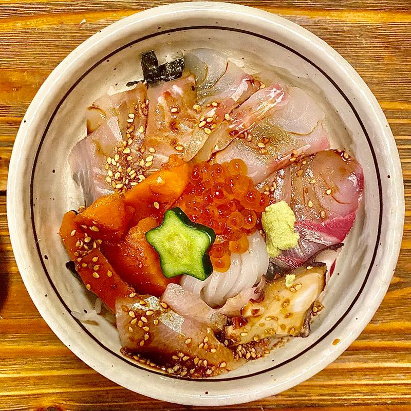 海鮮どんぶり(田舎茶屋)