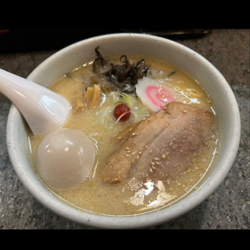 塩らーめん　半熟味玉(らーめん山頭火 五反田店)