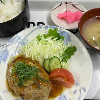 すずらん定食（根菜ハンバーグ）(札幌市役所地下食堂)