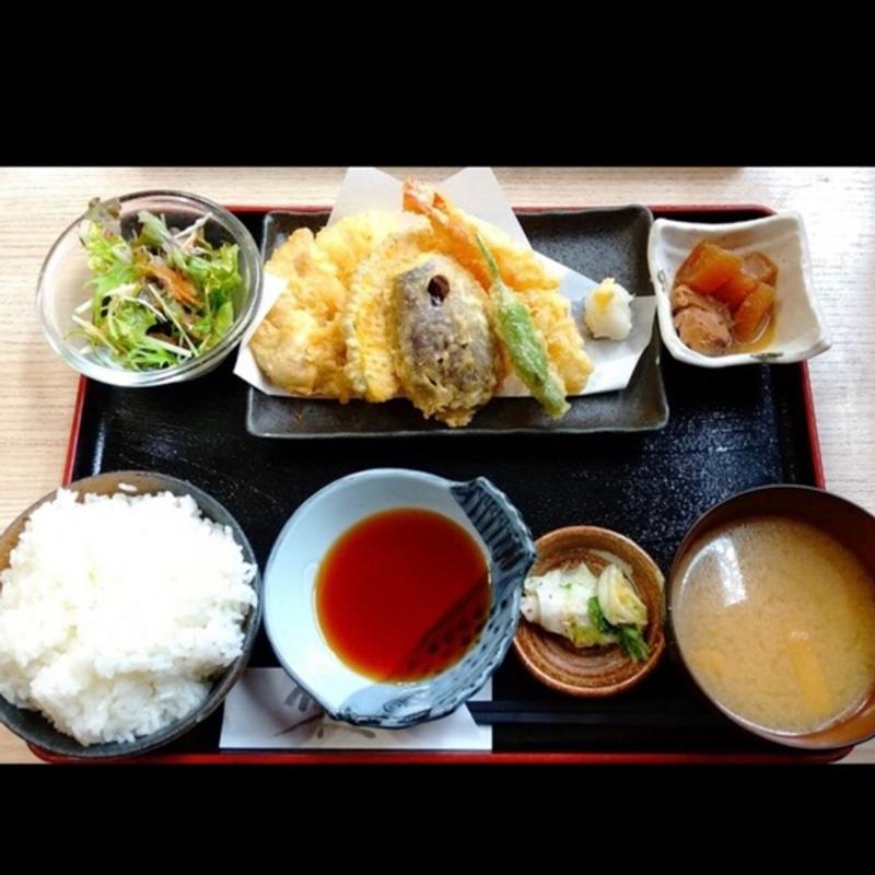 本日の日替り定食(和洋食堂だいす家)