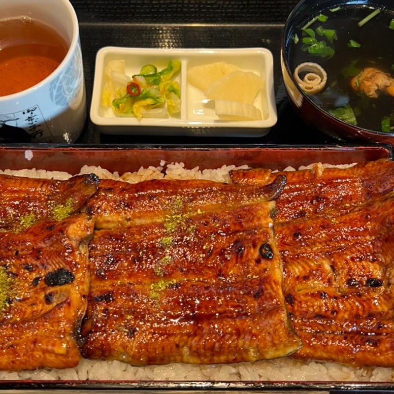 横綱重(鬼平江戸処 炭火焼うなぎ 忠八)