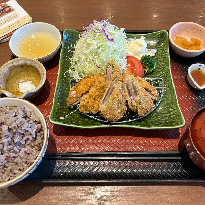 鰹の梅はさみ揚げ定食　ご飯大盛(大戸屋ごはん処 愛知蟹江店)