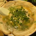 チャーシューメン(博多ラーメン でぶちゃん 高田馬場本店)