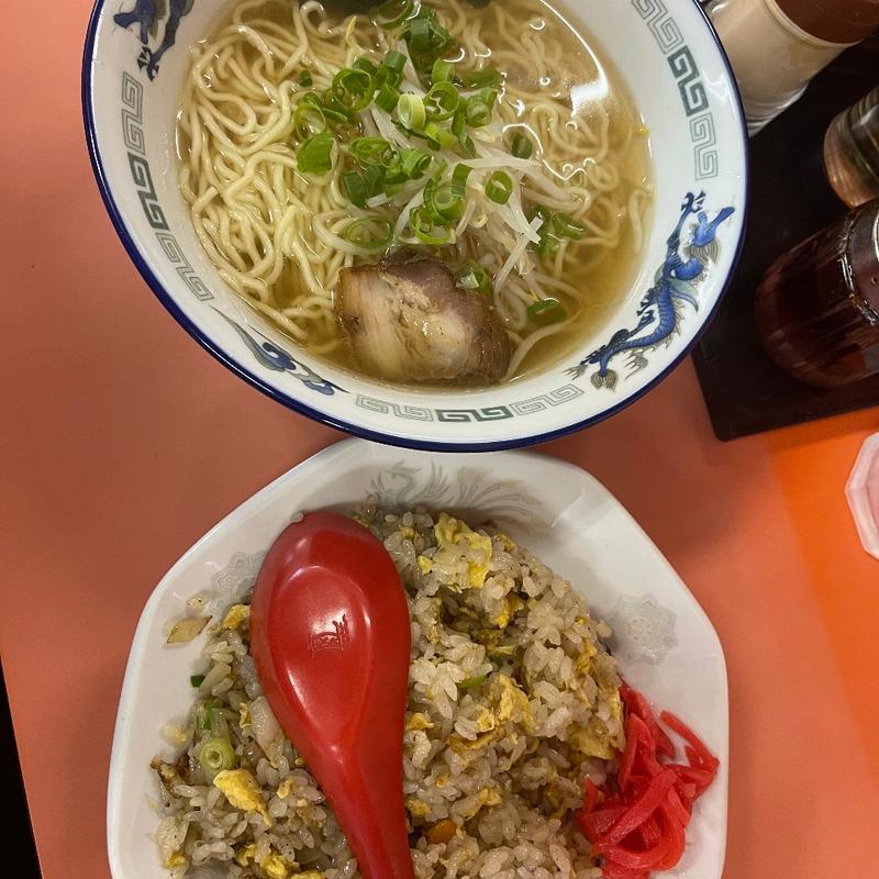 やきめし定食(来友軒)