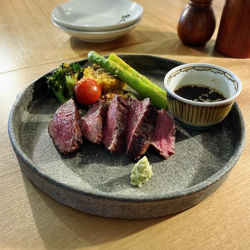 黒毛和牛フィレ炭火焼~季節野菜からすみまぶし~(代官山のんき)