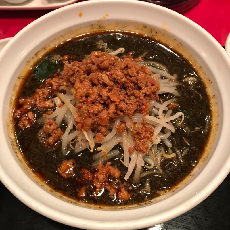 黒ゴマ坦々麺(京華茶楼 麹町店)