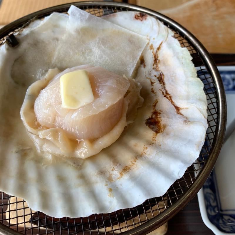 ホタテ貝焼き(さんずろ家 （さんずろや）)